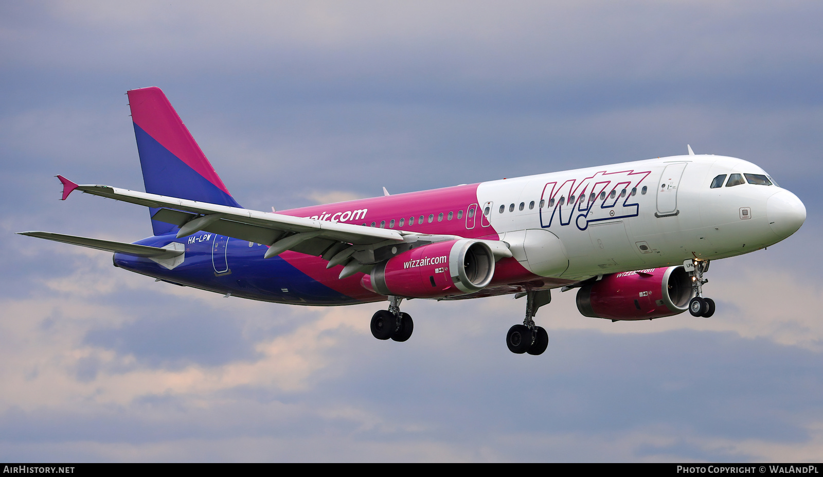 Aircraft Photo of HA-LPW | Airbus A320-232 | Wizz Air | AirHistory.net #567108