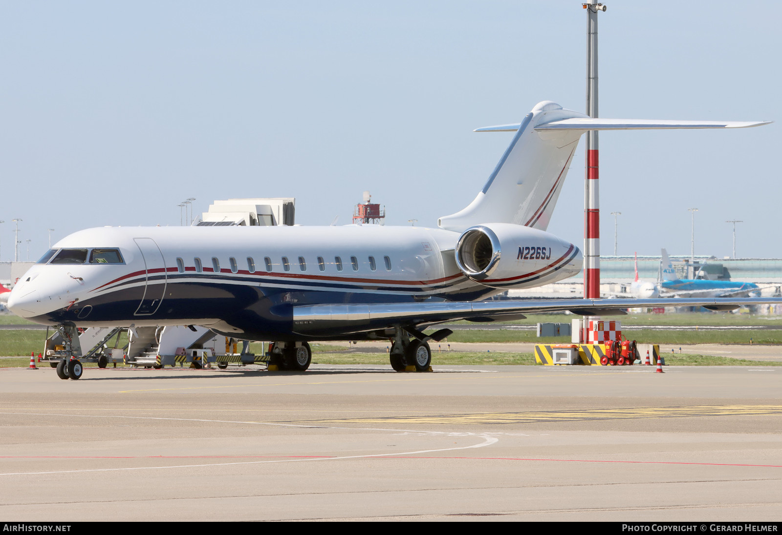 Aircraft Photo of N226SJ | Bombardier Global Express (BD-700-1A10) | AirHistory.net #567159