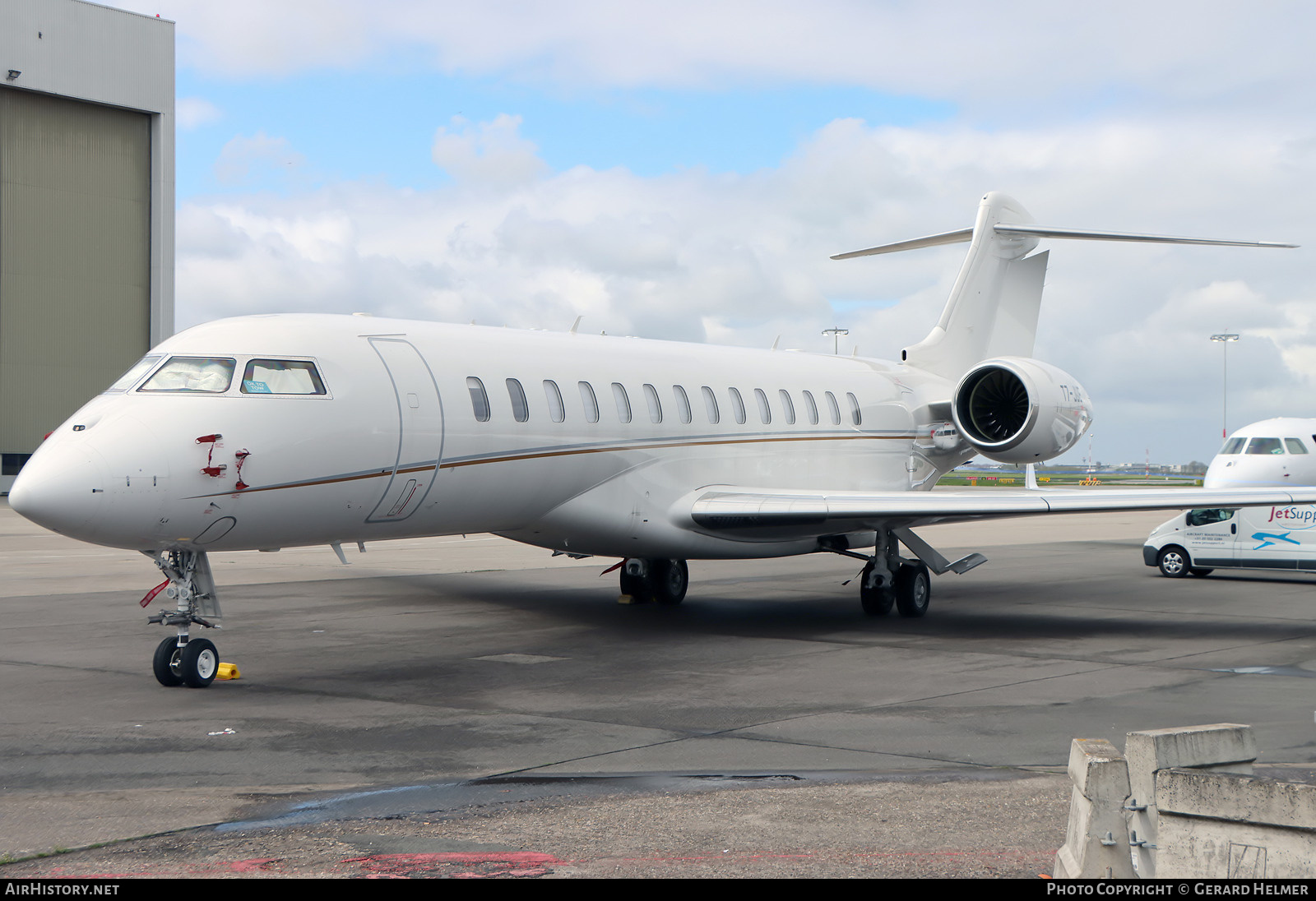 Aircraft Photo of T7-JUE | Bombardier Global 7500 (BD-700-2A12) | AirHistory.net #567195