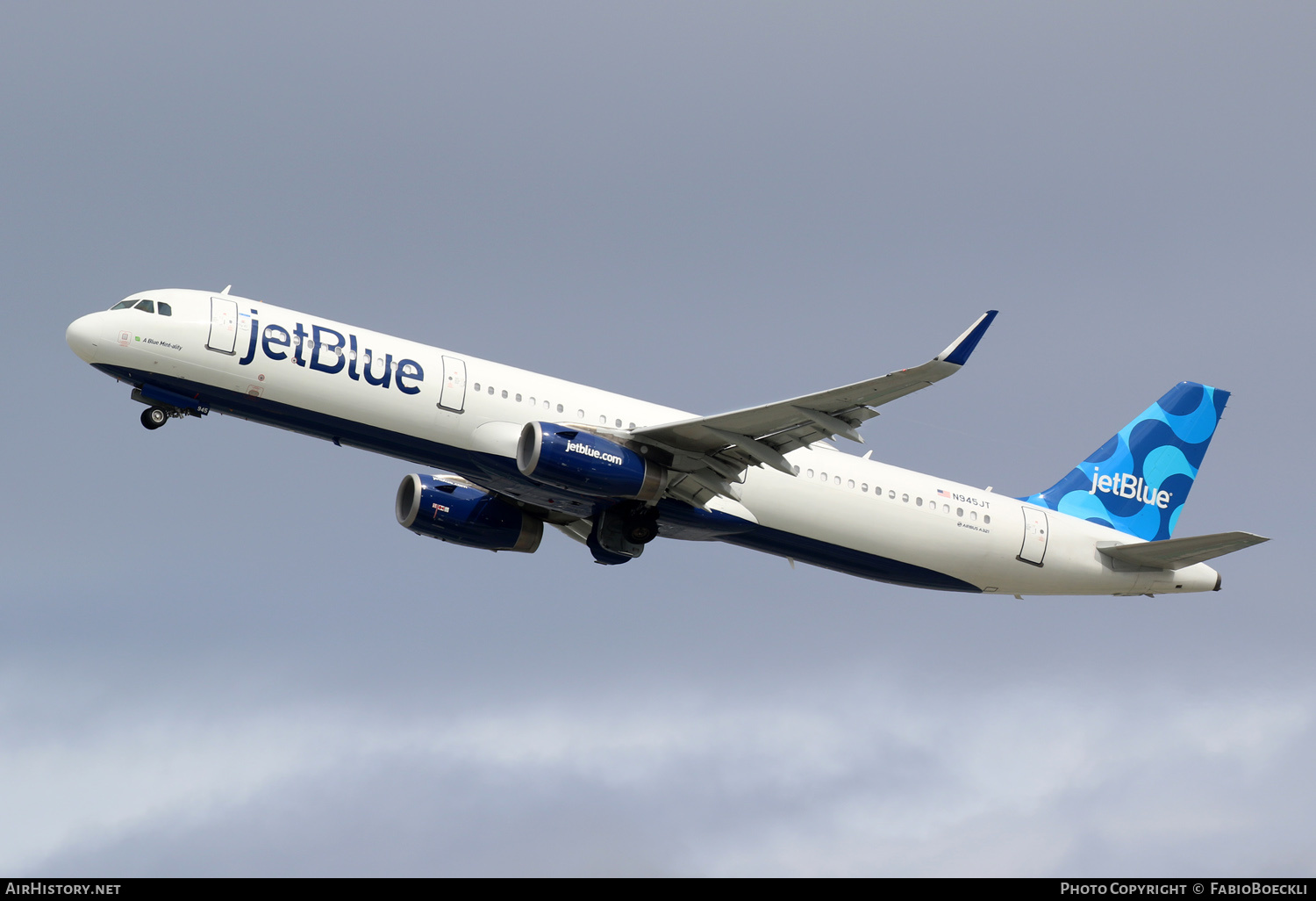 Aircraft Photo of N945JT | Airbus A321-231 | JetBlue Airways | AirHistory.net #567204