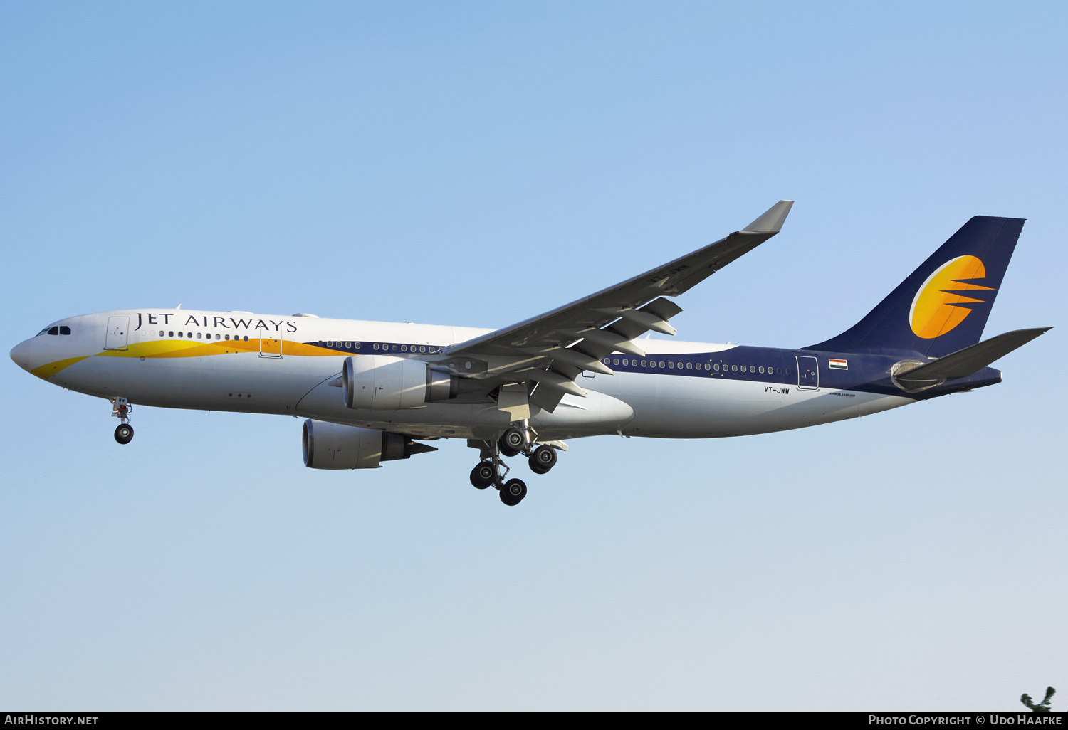 Aircraft Photo of VT-JWW | Airbus A330-202 | Jet Airways | AirHistory.net #567230