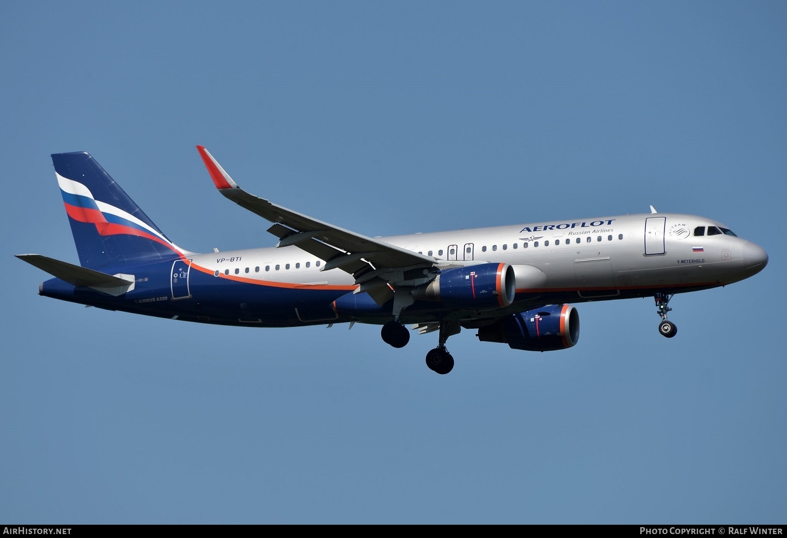 Aircraft Photo of VP-BTI | Airbus A320-214 | Aeroflot - Russian Airlines | AirHistory.net #567386