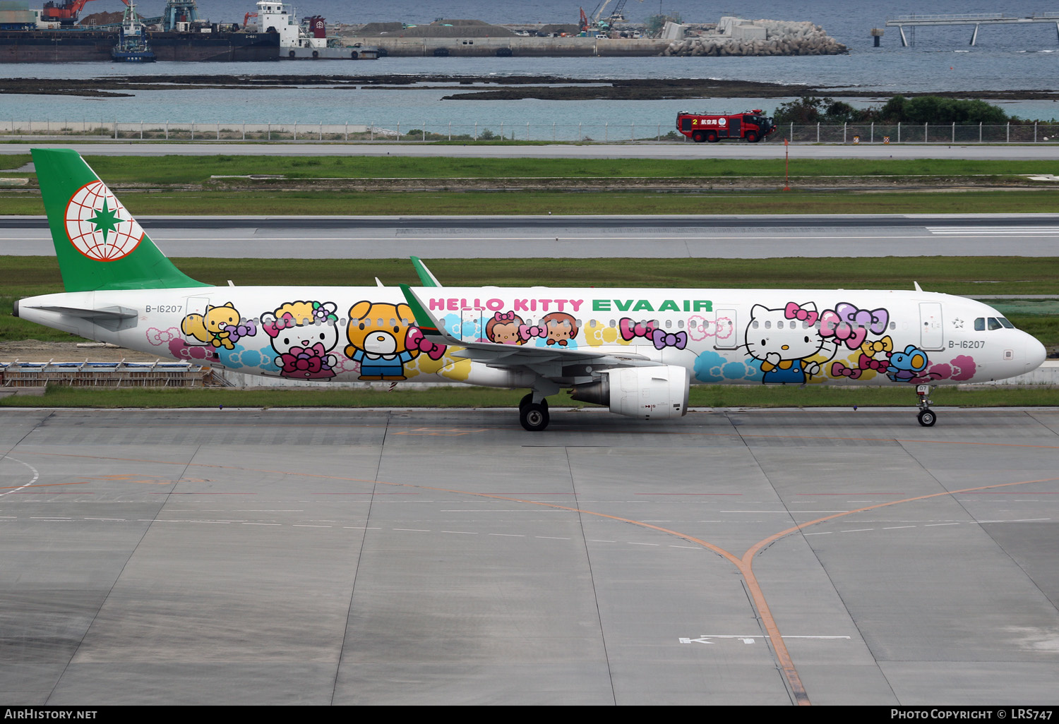 Aircraft Photo of B-16207 | Airbus A321-211 | EVA Air | AirHistory.net #567425