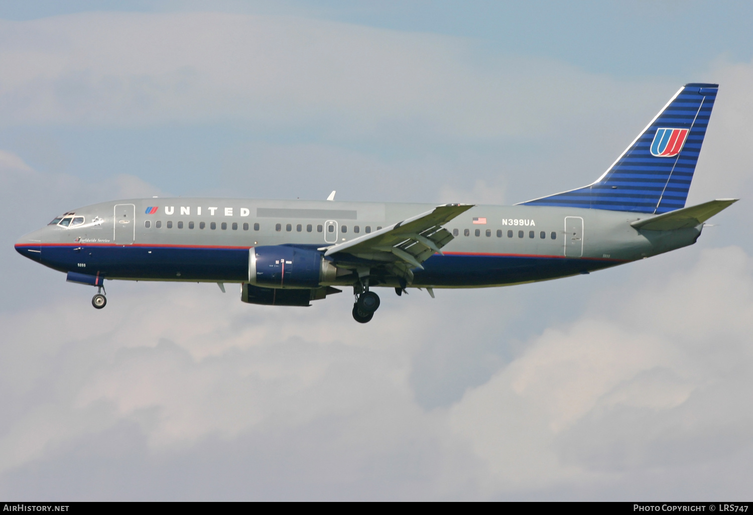 Aircraft Photo of N399UA | Boeing 737-322 | United Airlines | AirHistory.net #567427