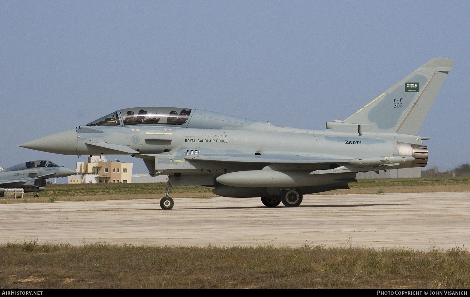 Aircraft Photo of 303 / ZK071 | Eurofighter EF-2000 Typhoon T | Saudi Arabia - Air Force | AirHistory.net #567446