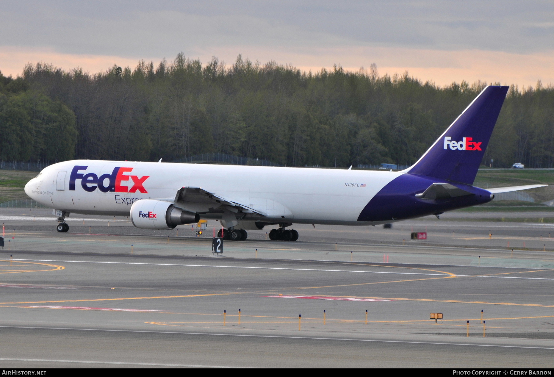 Aircraft Photo of N126FE | Boeing 767-3S2F/ER | FedEx Express | AirHistory.net #567540
