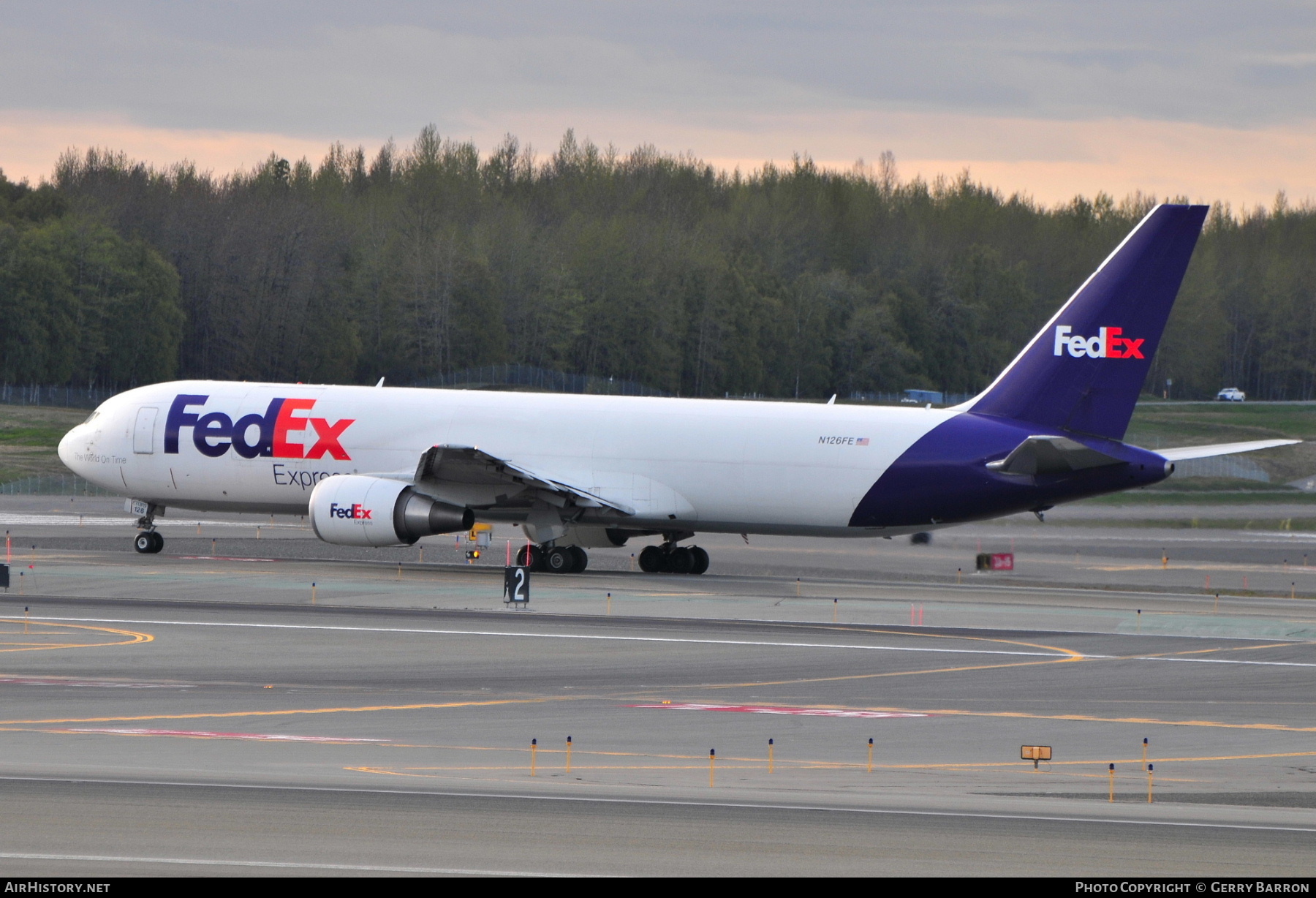 Aircraft Photo of N126FE | Boeing 767-3S2F/ER | FedEx Express - Federal Express | AirHistory.net #567540