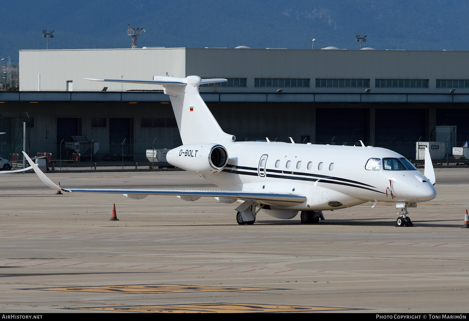 Aircraft Photo of D-BOLT | Embraer EMB-550 Praetor 600 | AirHistory.net #567714