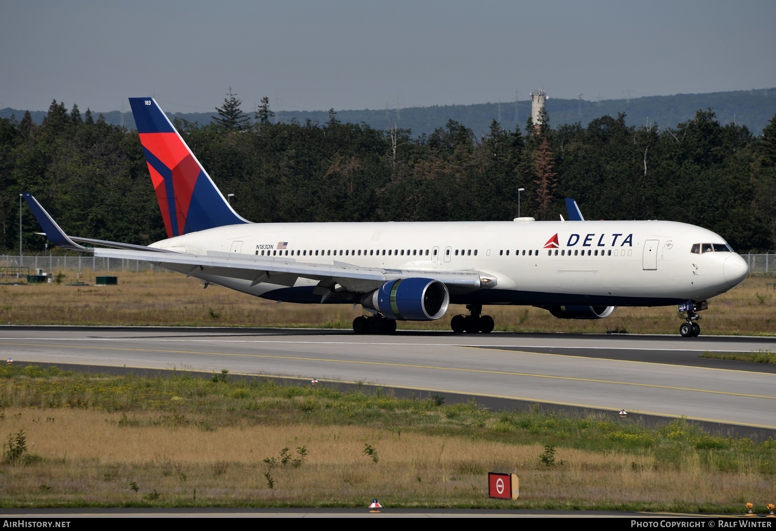 Aircraft Photo of N183DN | Boeing 767-332/ER | Delta Air Lines | AirHistory.net #567720