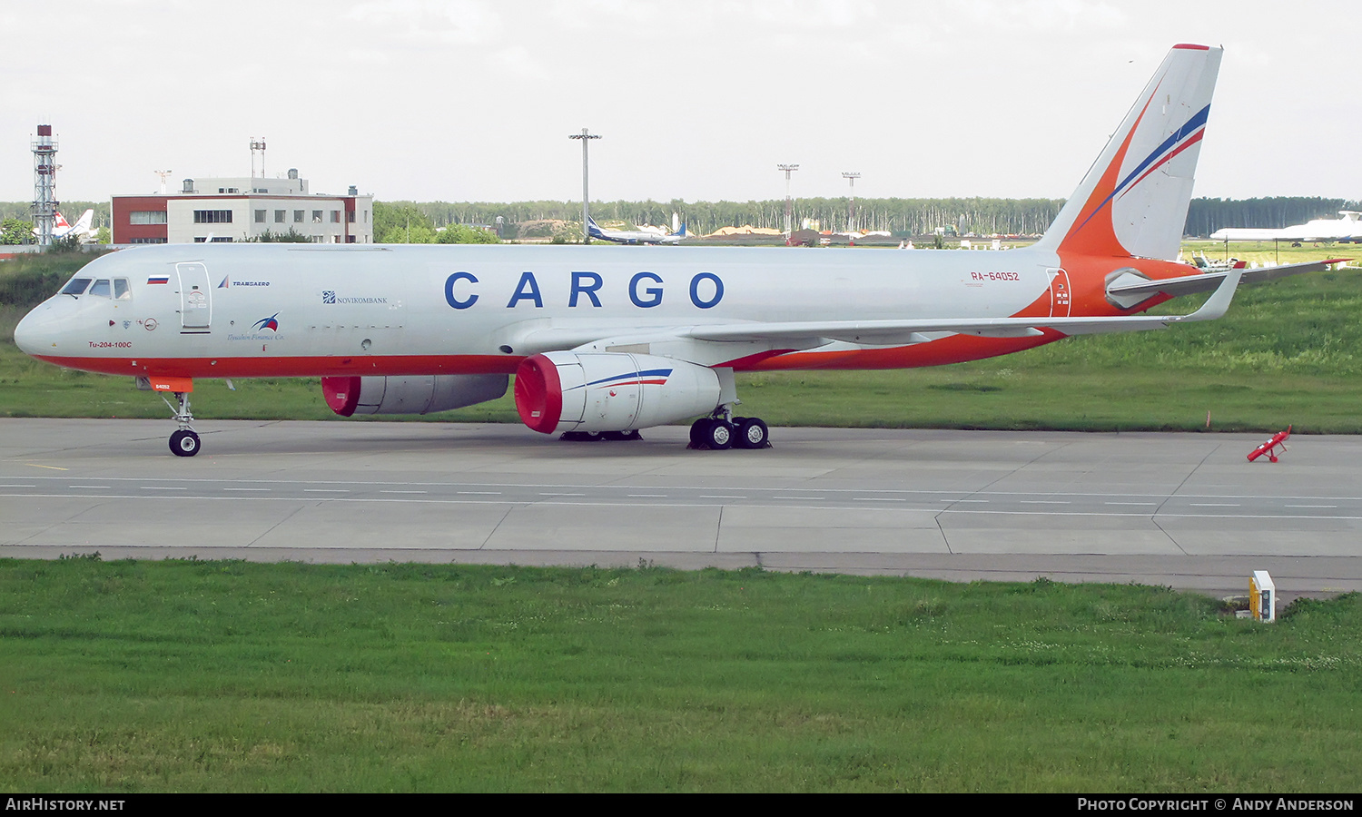 Aircraft Photo of RA-64052 | Tupolev Tu-204-100S (Tu-204C) | Transaero Airlines Cargo | AirHistory.net #567724