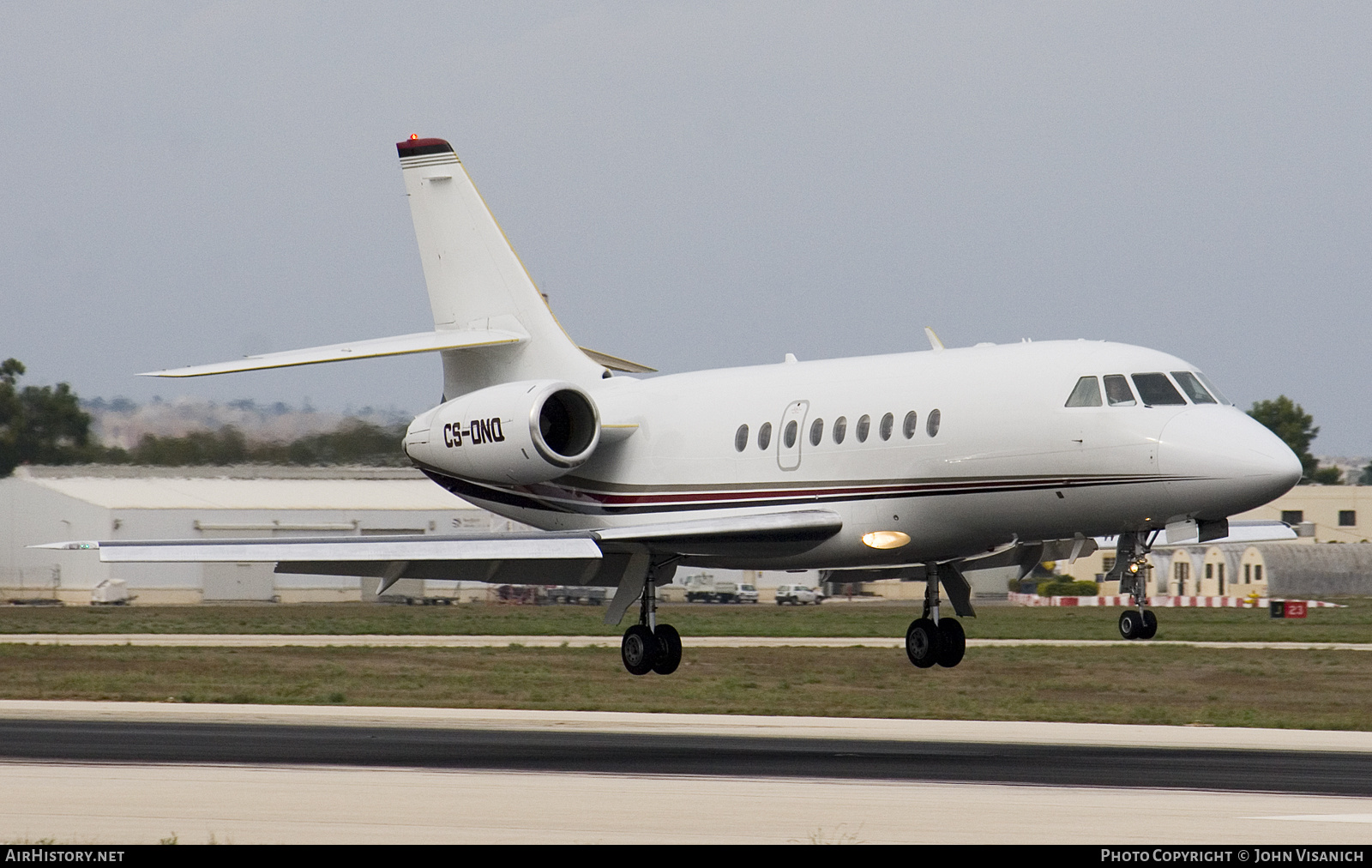 Aircraft Photo of CS-DNQ | Dassault Falcon 2000 | AirHistory.net #567730