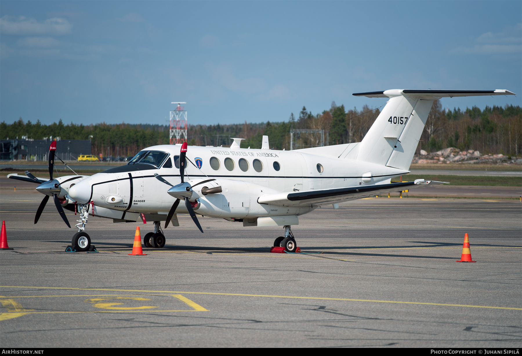 Aircraft Photo of 84-0157 / 40157 | Beech C-12U-3 Huron (B200C) | USA - Army | AirHistory.net #567745