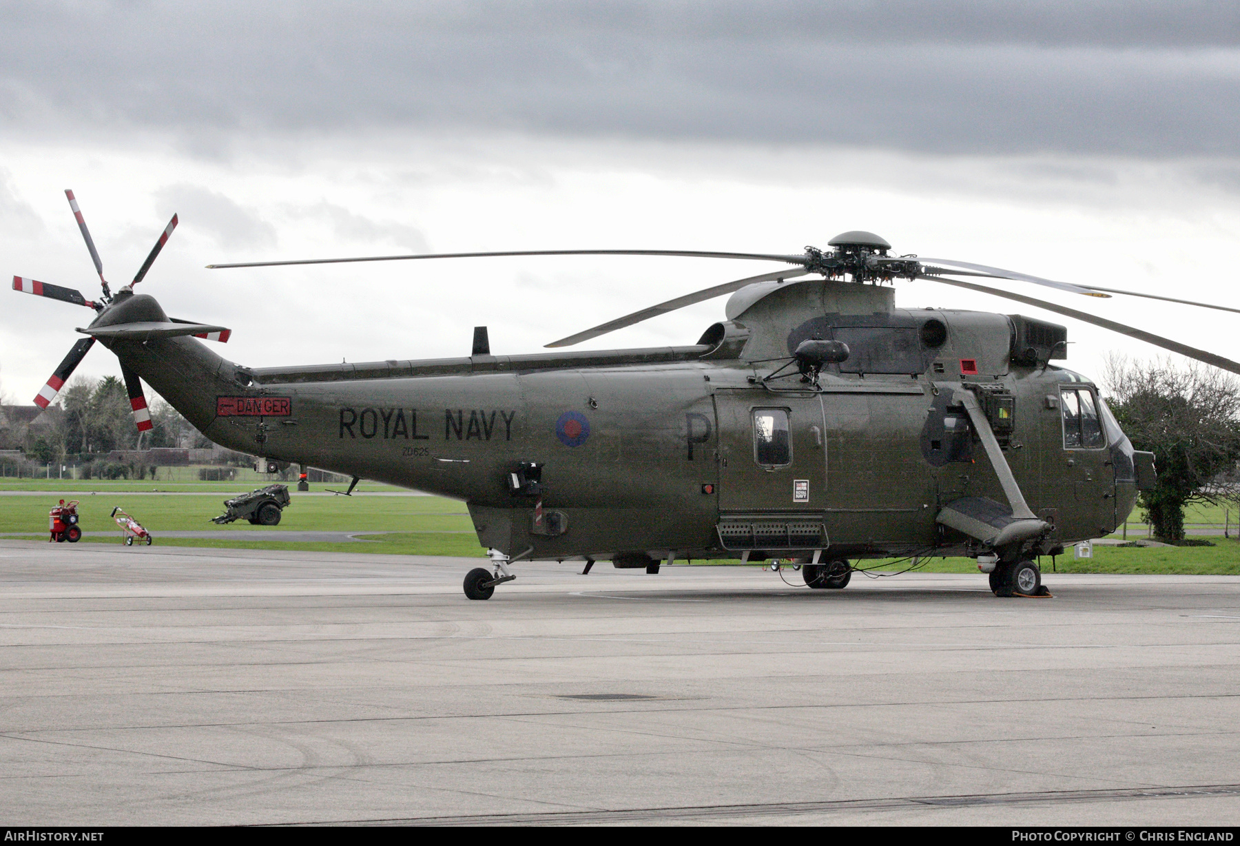 Aircraft Photo of ZD625 | Westland WS-61 Sea King HC4 | UK - Navy | AirHistory.net #568020