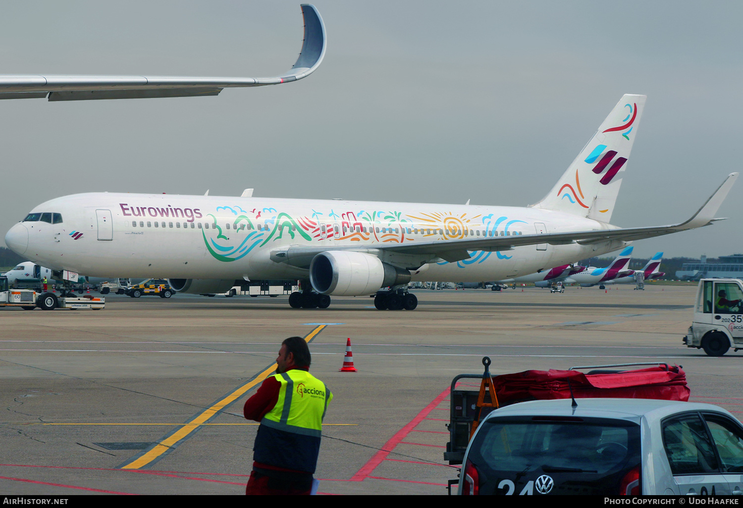 Aircraft Photo of HB-JJF | Boeing 767-316/ER | Eurowings | AirHistory.net #568062
