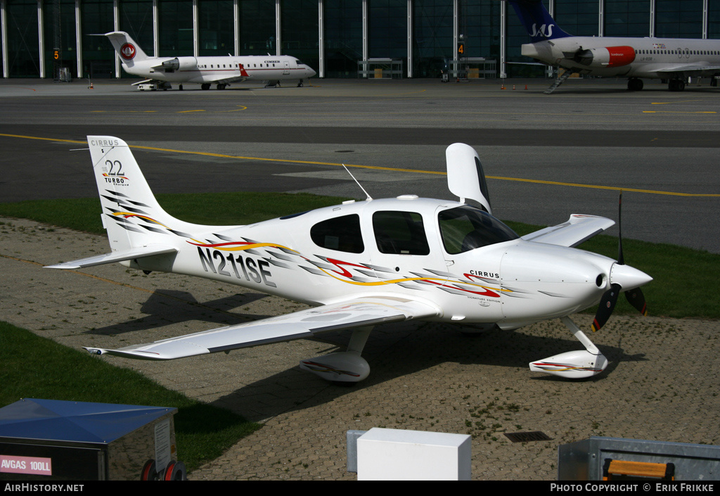 Aircraft Photo of N211SE | Cirrus SR-22 G2-GTS SE Turbo | AirHistory.net #568148