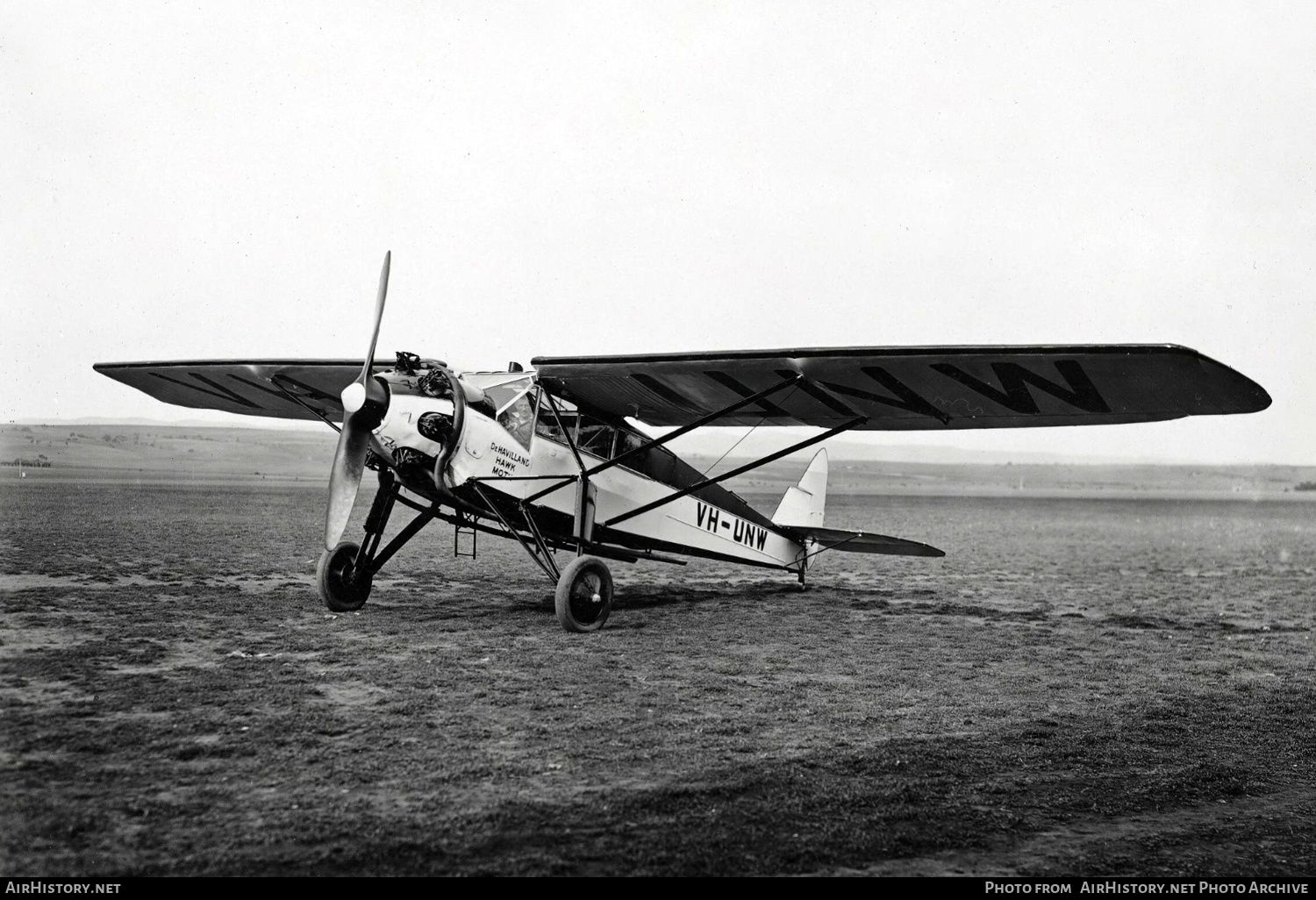 Aircraft Photo of VH-UNW | De Havilland D.H. 75A Hawk Moth | AirHistory.net #568181