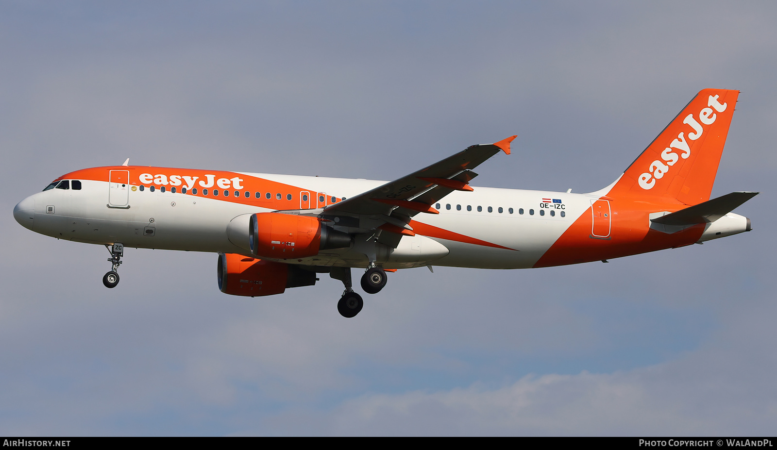 Aircraft Photo of OE-IZC | Airbus A320-214 | EasyJet | AirHistory.net #568205