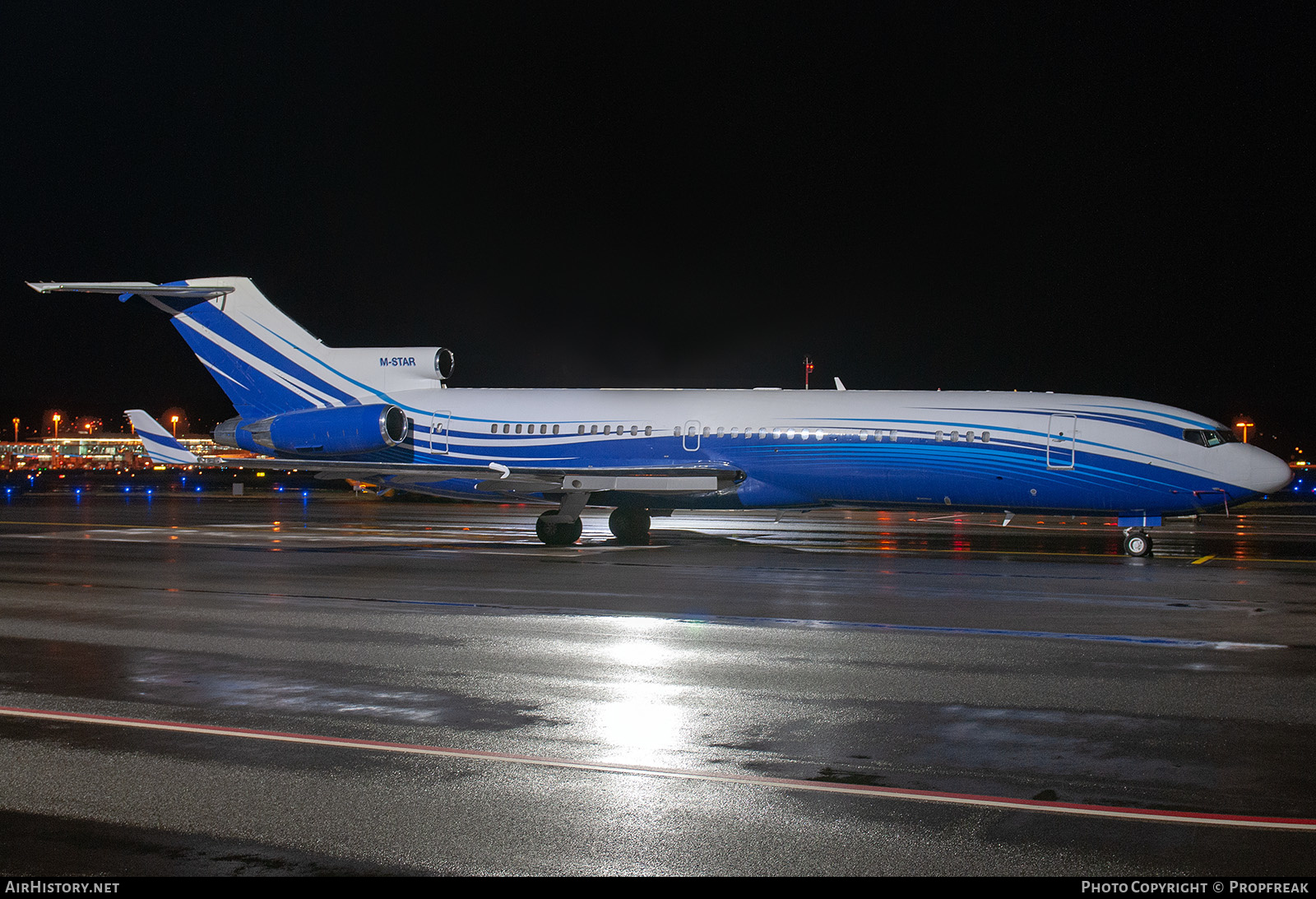 Aircraft Photo of M-STAR | Boeing 727-2X8/Adv(RE) Super 27 | AirHistory.net #568250