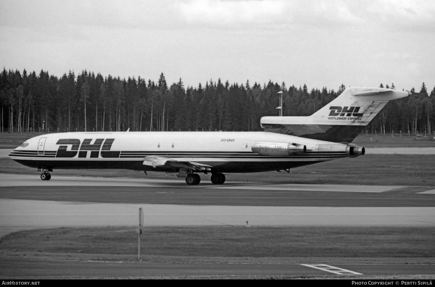 Aircraft Photo of OO-DHV | Boeing 727-223/Adv(F) | DHL Worldwide Express | AirHistory.net #568278