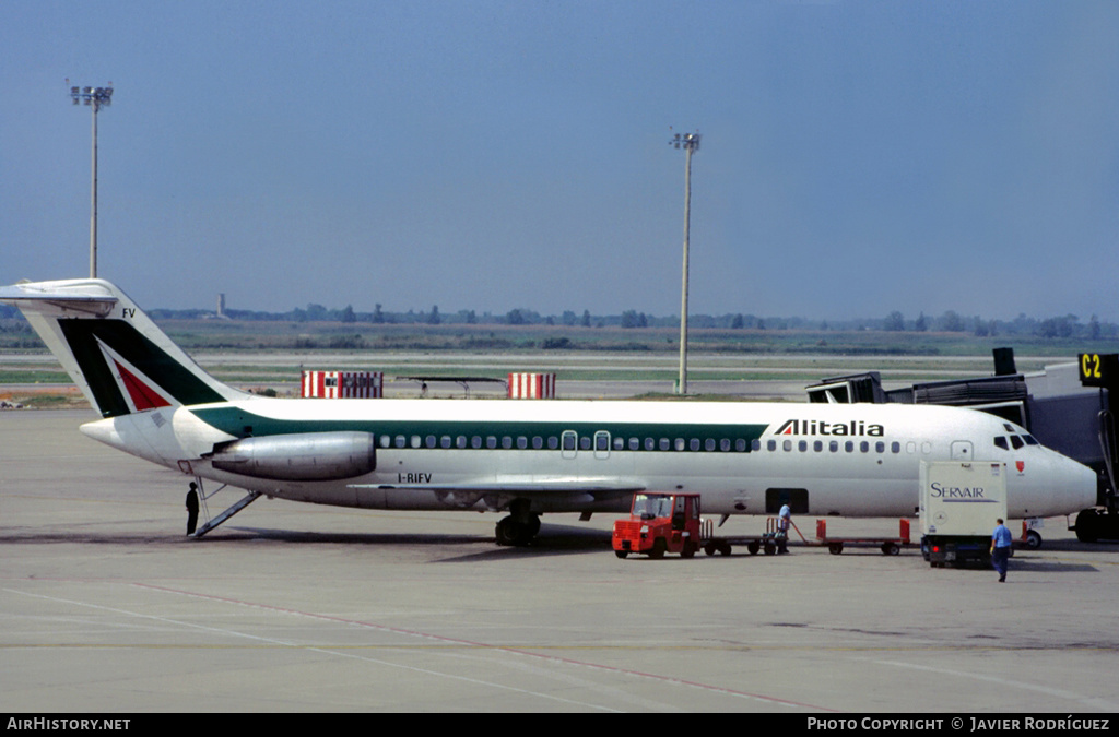 Aircraft Photo of I-RIFV | McDonnell Douglas DC-9-32 | Alitalia | AirHistory.net #568287