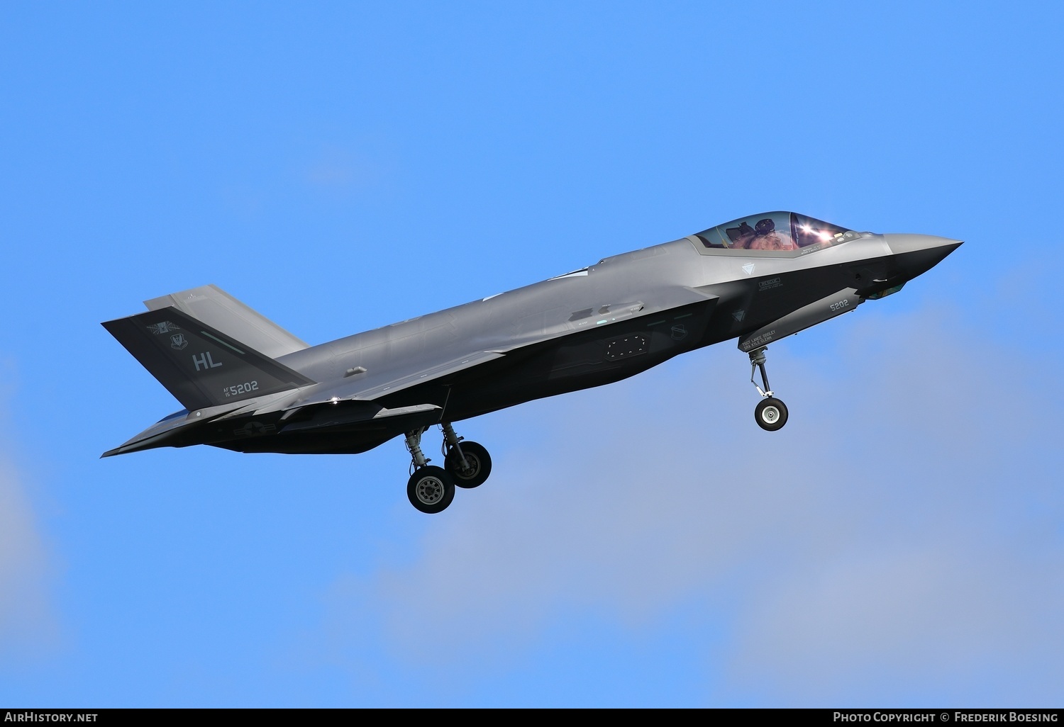 Aircraft Photo of 15-5202 | Lockheed Martin F-35A Lightning II | USA - Air Force | AirHistory.net #568373