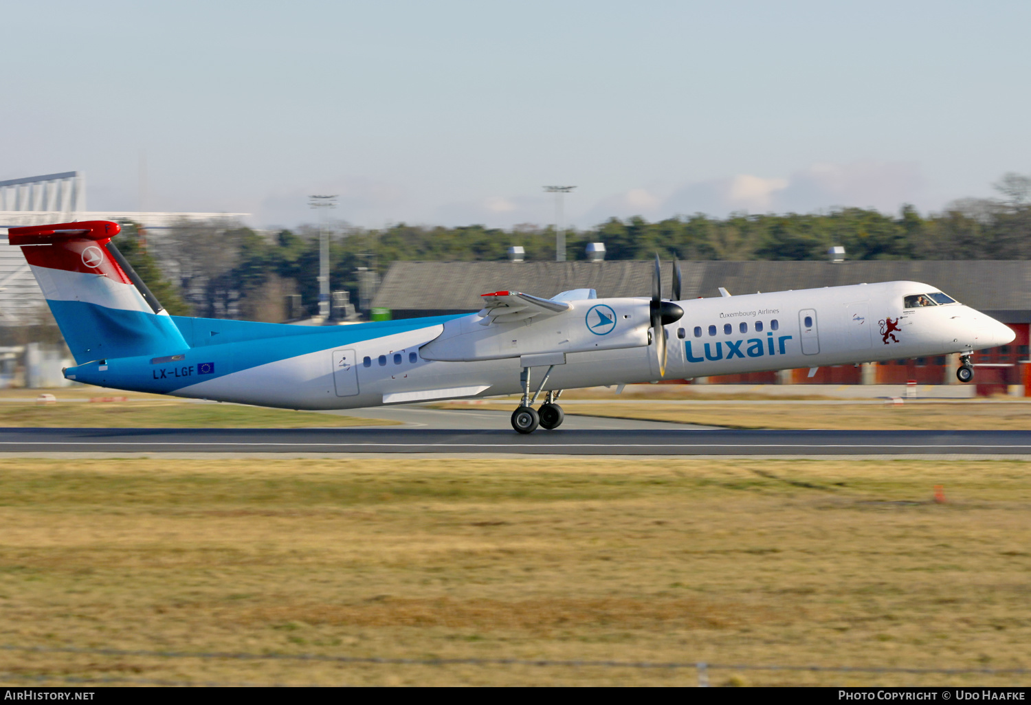 Aircraft Photo of LX-LGF | Bombardier DHC-8-402 Dash 8 | Luxair | AirHistory.net #568486