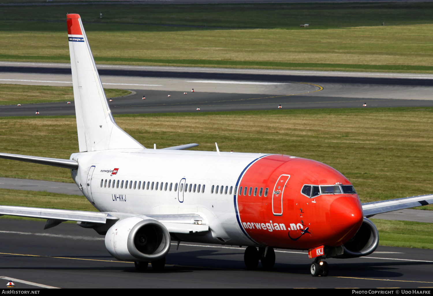 Aircraft Photo of LN-KKJ | Boeing 737-36N | Norwegian | AirHistory.net #568494