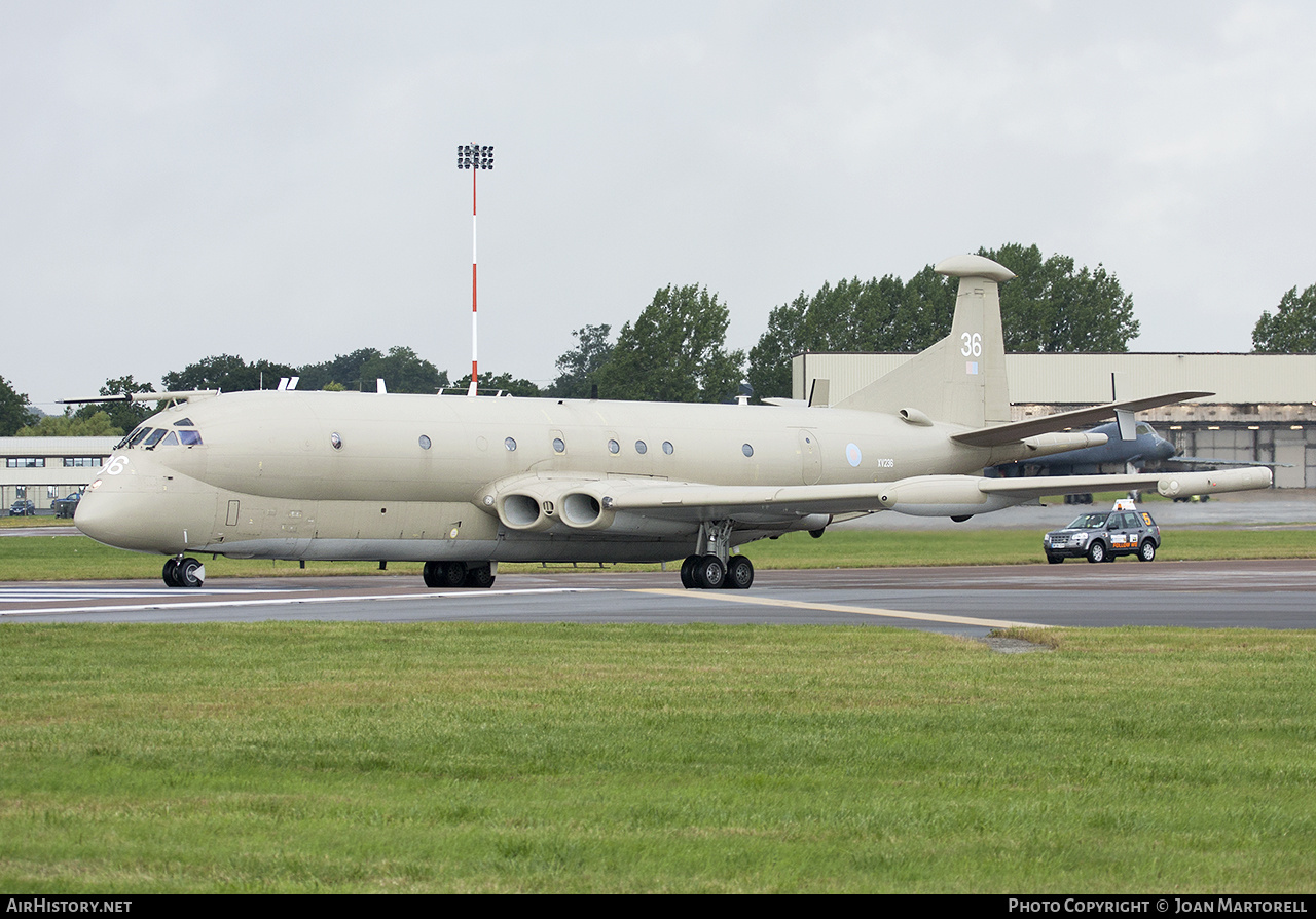 Aircraft Photo of XV236 | Hawker Siddeley Nimrod MR2 | UK - Air Force | AirHistory.net #568584