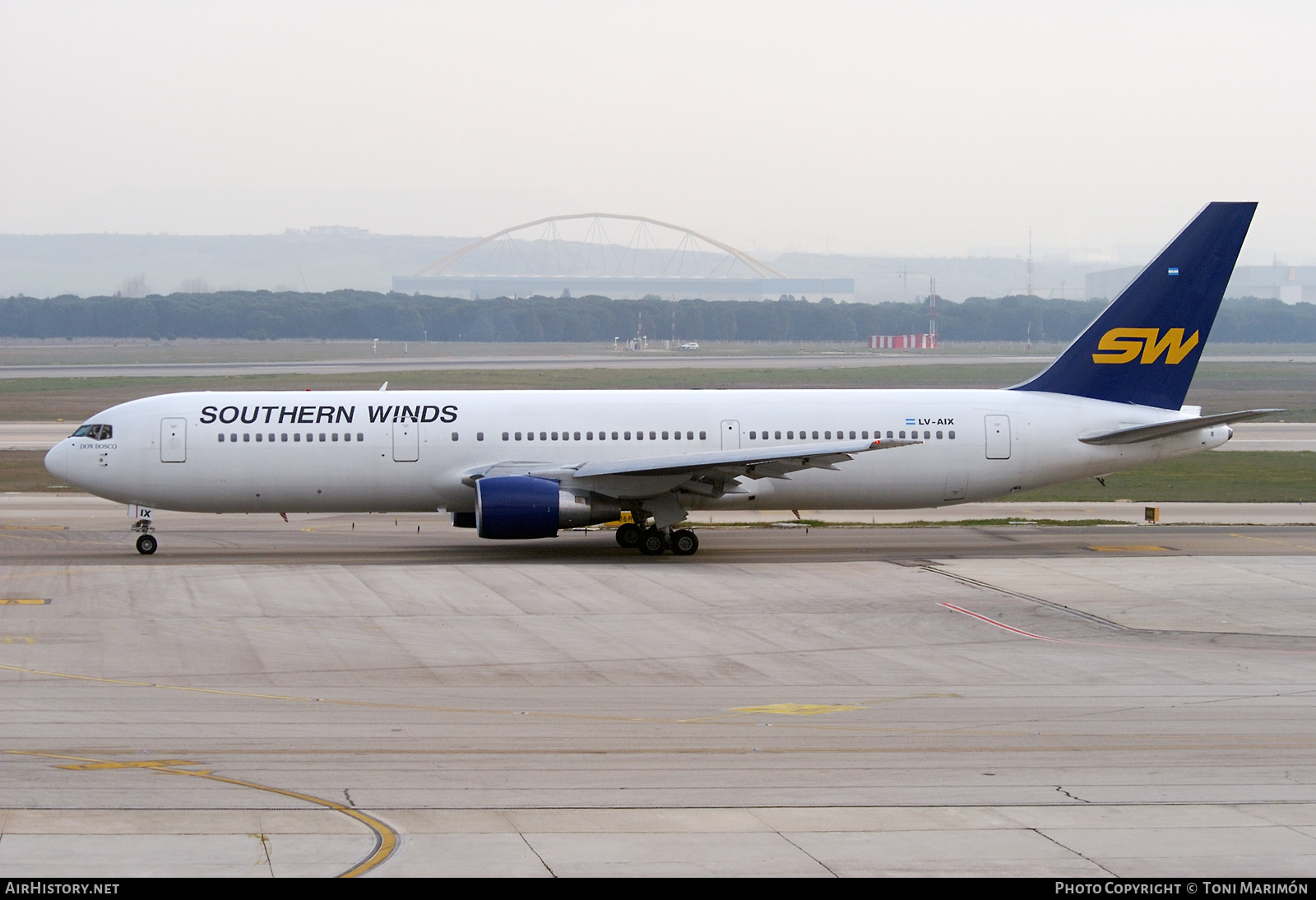 Aircraft Photo of LV-AIX | Boeing 767-3Y0/ER | Southern Winds | AirHistory.net #568660