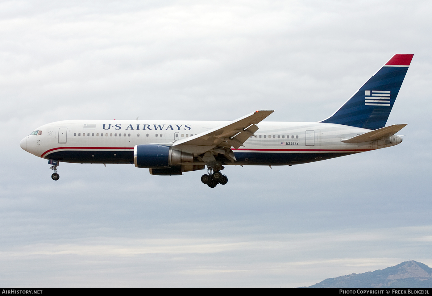 Aircraft Photo of N245AY | Boeing 767-201/ER | US Airways | AirHistory.net #568663