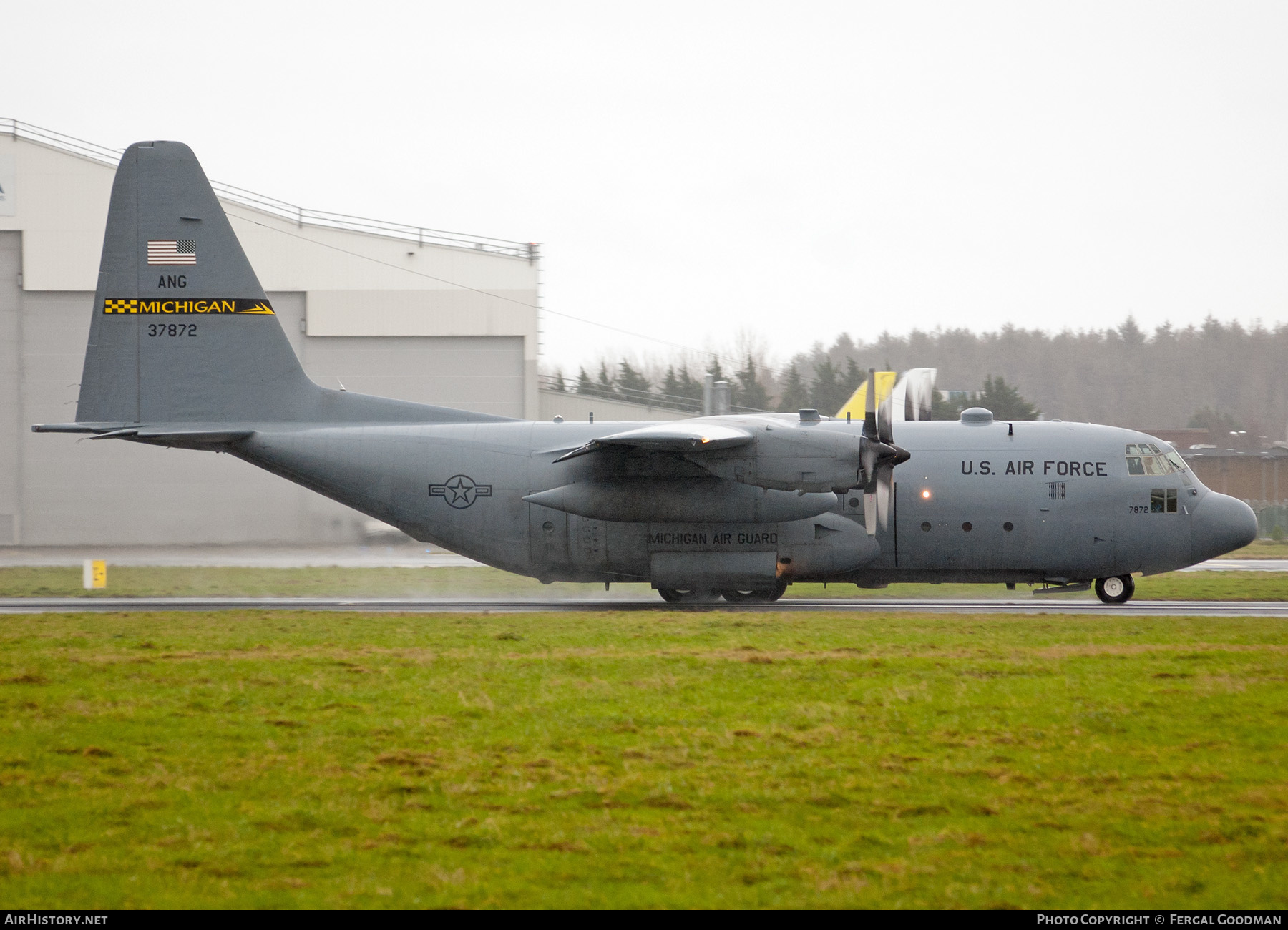 Aircraft Photo of 63-7872 | Lockheed C-130E Hercules (L-382) | USA - Air Force | AirHistory.net #568678