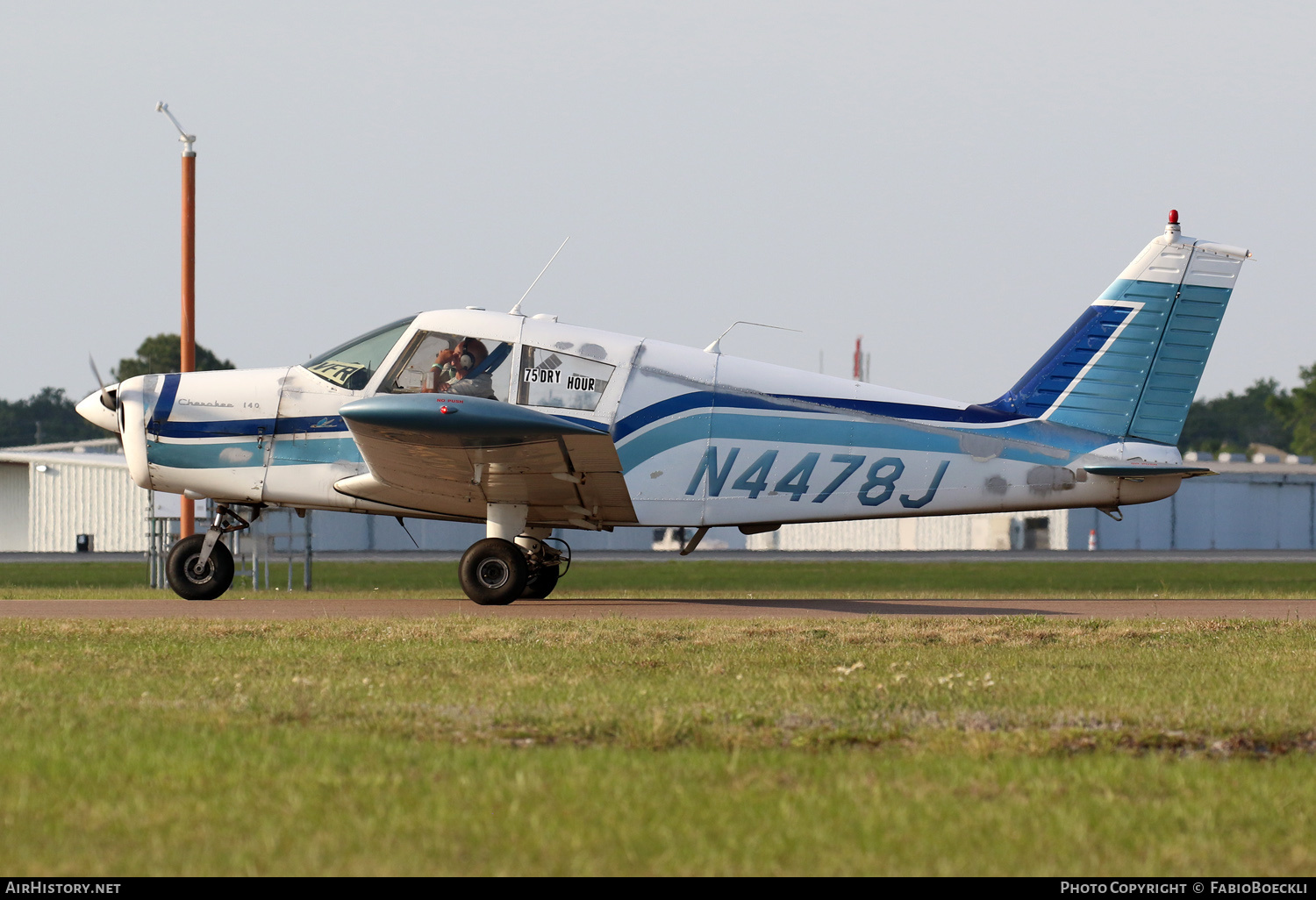 Aircraft Photo of N4478J | Piper PA-28-140 Cherokee | AirHistory.net #568740