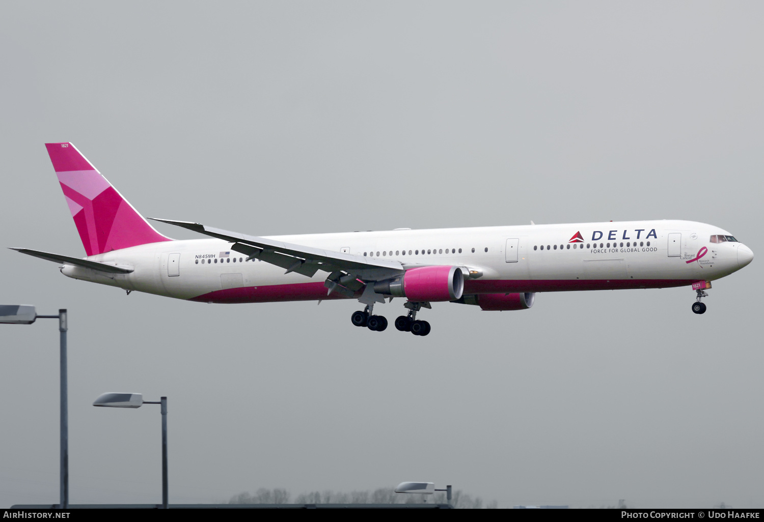 Aircraft Photo of N845MH | Boeing 767-432/ER | Delta Air Lines | AirHistory.net #568897