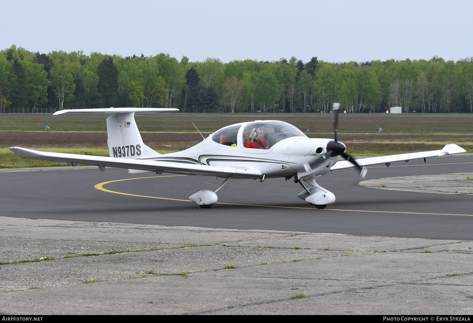 Aircraft Photo of N937DS | Diamond DA40 Diamond Star | AirHistory.net #568937