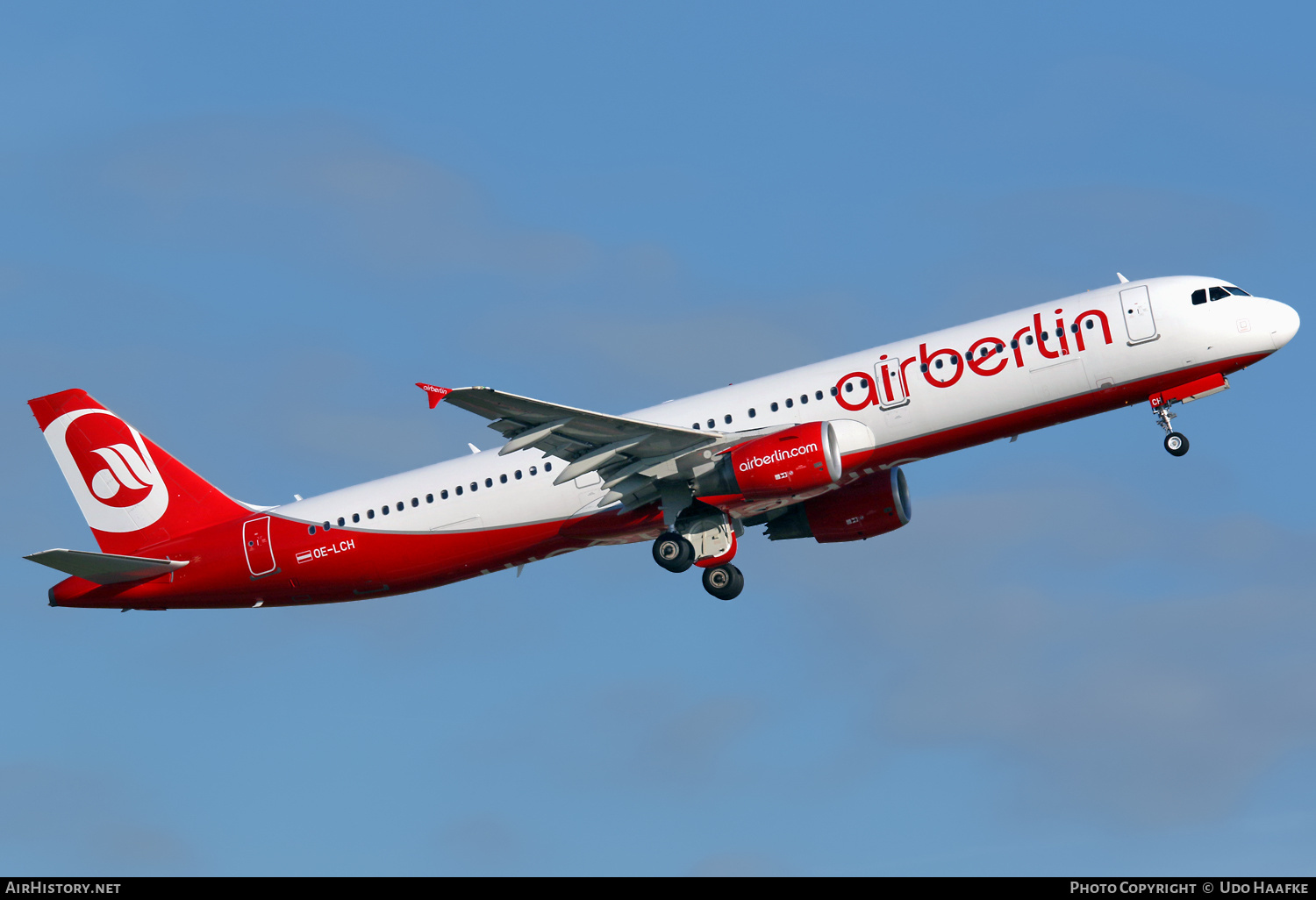 Aircraft Photo of OE-LCH | Airbus A321-211 | Air Berlin | AirHistory.net #568945