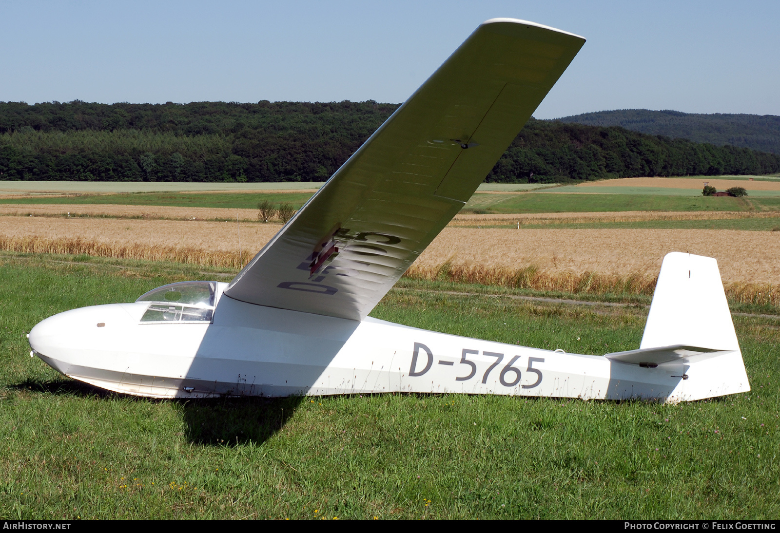 Aircraft Photo of D-5765 | Schleicher K-8 | AirHistory.net #568964