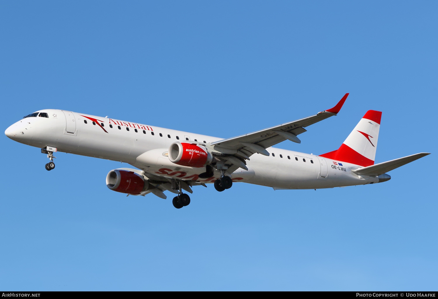 Aircraft Photo of OE-LWA | Embraer 195LR (ERJ-190-200LR) | Austrian Airlines | AirHistory.net #568973