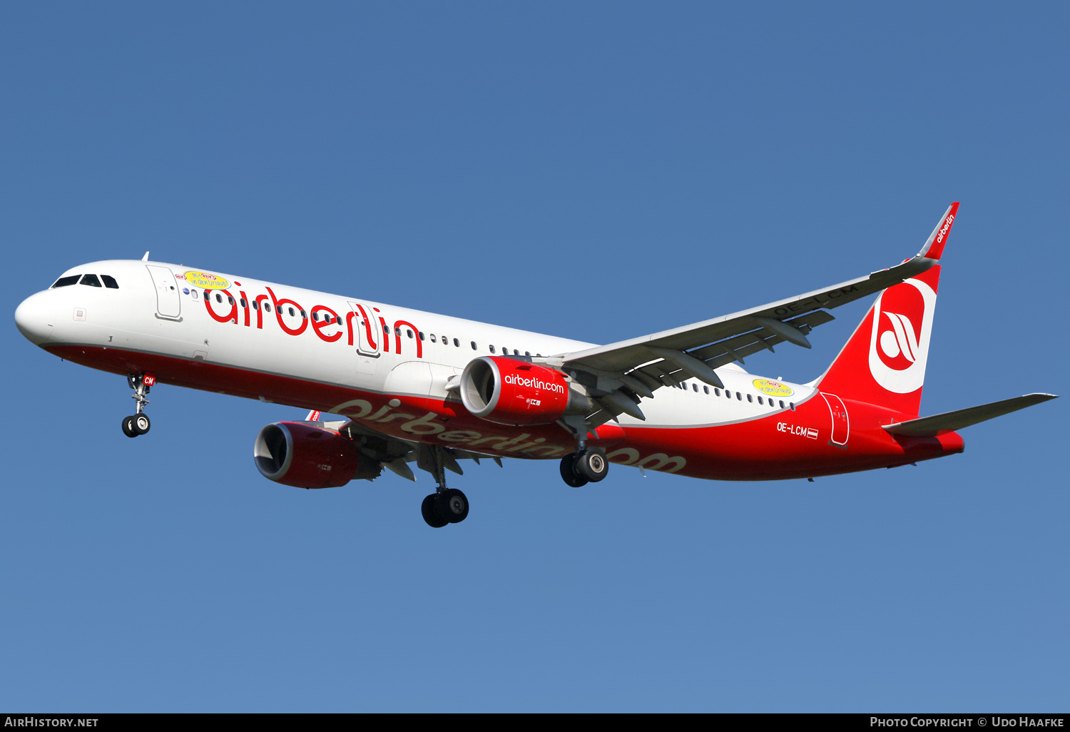 Aircraft Photo of OE-LCM | Airbus A321-211 | Air Berlin | AirHistory.net #569004