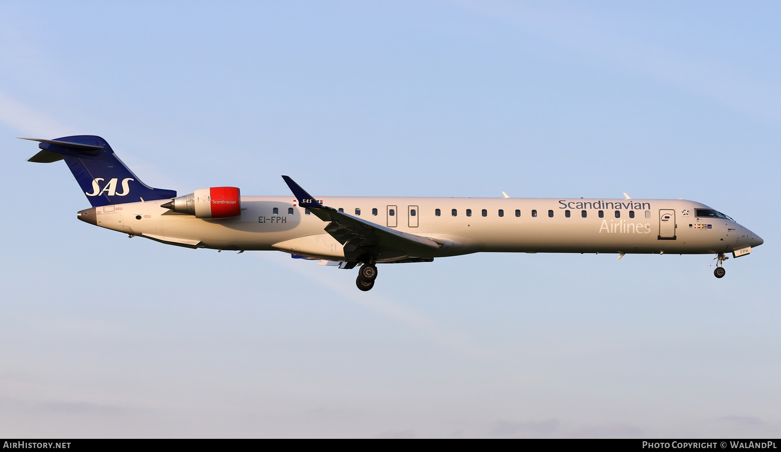 Aircraft Photo of EI-FPH | Bombardier CRJ-900LR (CL-600-2D24) | Scandinavian Airlines - SAS | AirHistory.net #569072