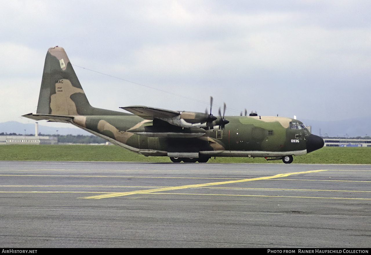Aircraft Photo of 68-10935 / 10935 | Lockheed C-130E Hercules (L-382) | USA - Air Force | AirHistory.net #569094