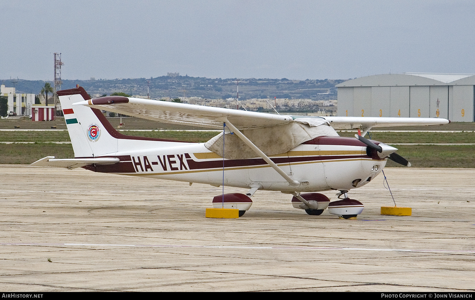 Aircraft Photo of HA-VEX | Cessna 172N Skyhawk II | AirHistory.net #569149