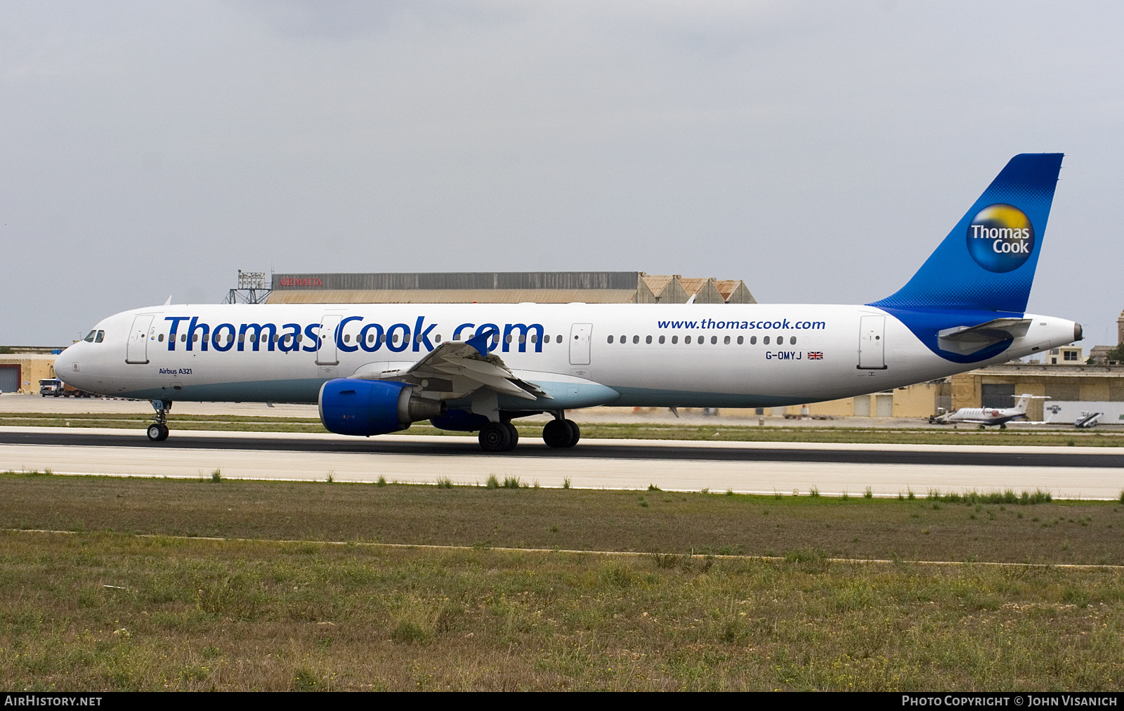 Aircraft Photo of G-OMYJ | Airbus A321-211 | Thomas Cook Airlines | AirHistory.net #569178