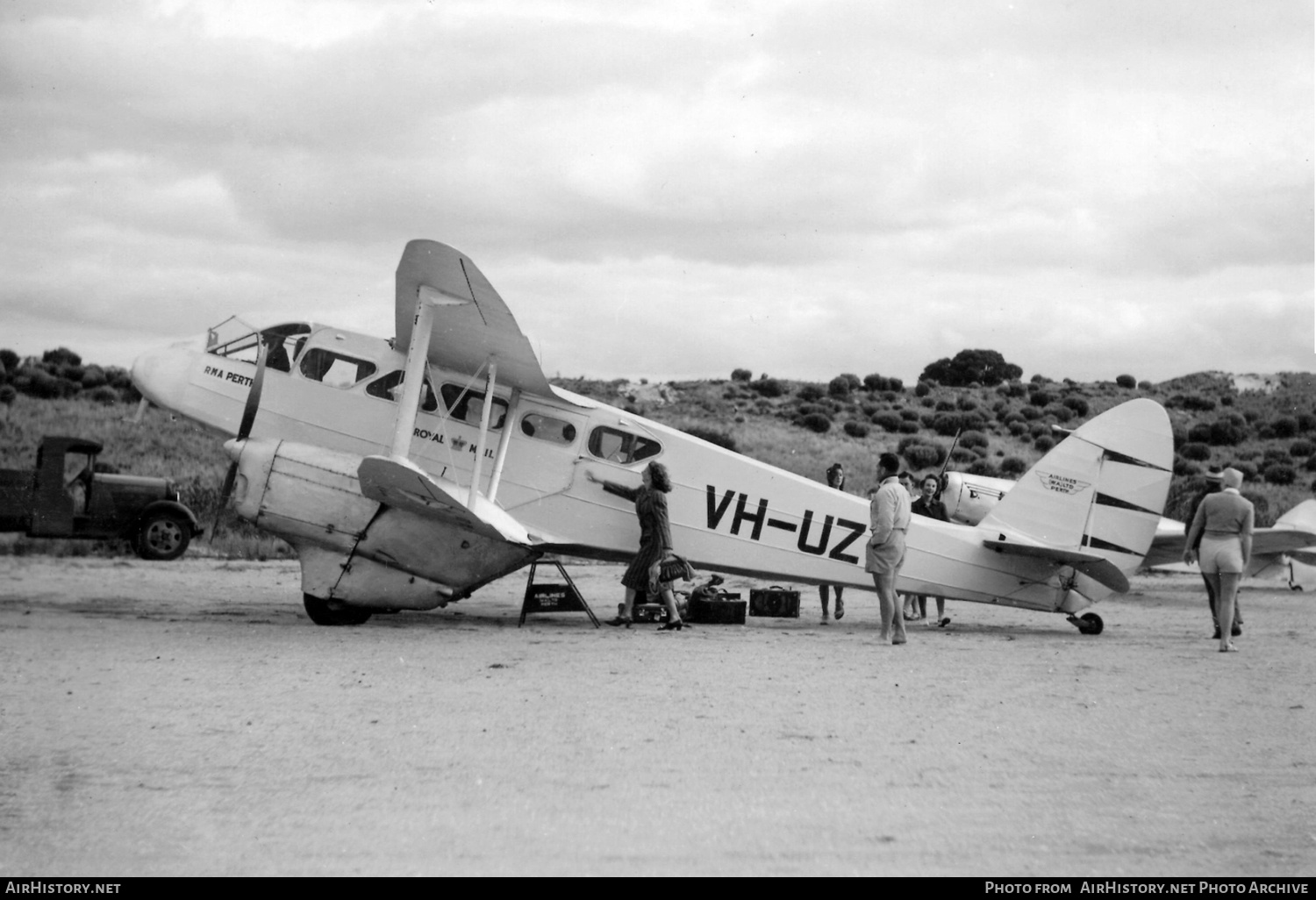 Aircraft Photo of VH-UZY | De Havilland D.H. 89A Dragon Rapide | Airlines (WA) | AirHistory.net #569323