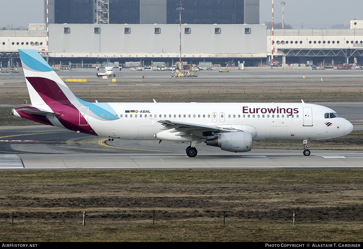 Aircraft Photo of D-ABNL | Airbus A320-214 | Eurowings | AirHistory.net #569336