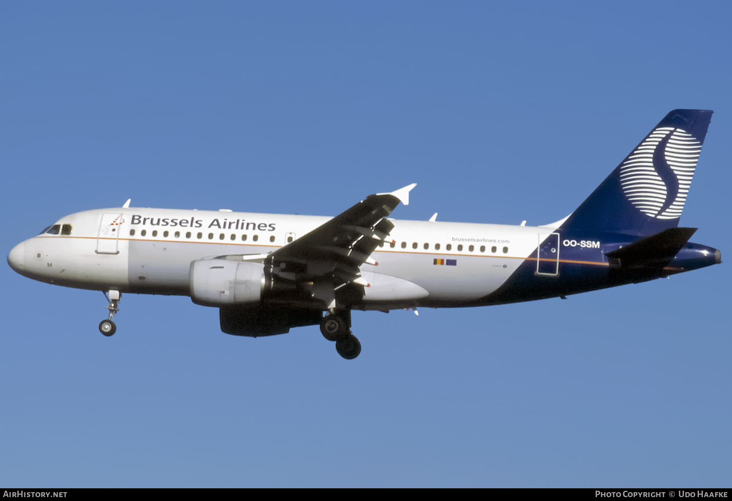 Aircraft Photo of OO-SSM | Airbus A319-112 | Brussels Airlines | AirHistory.net #569386