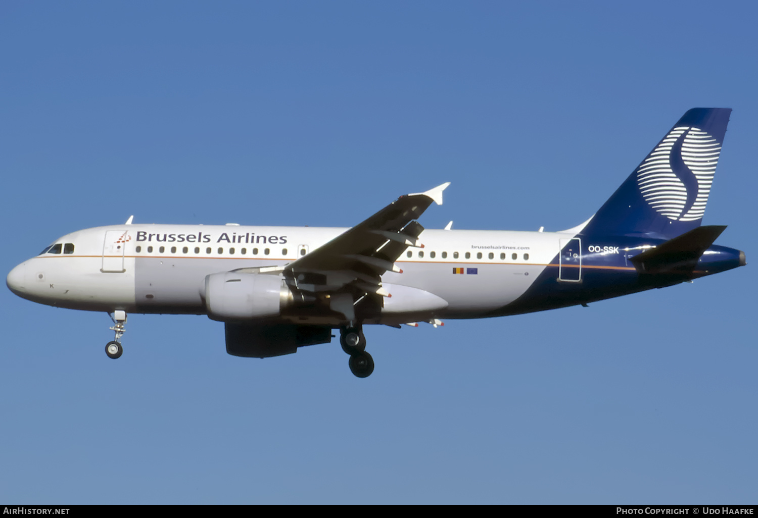 Aircraft Photo of OO-SSK | Airbus A319-112 | Brussels Airlines | AirHistory.net #569388