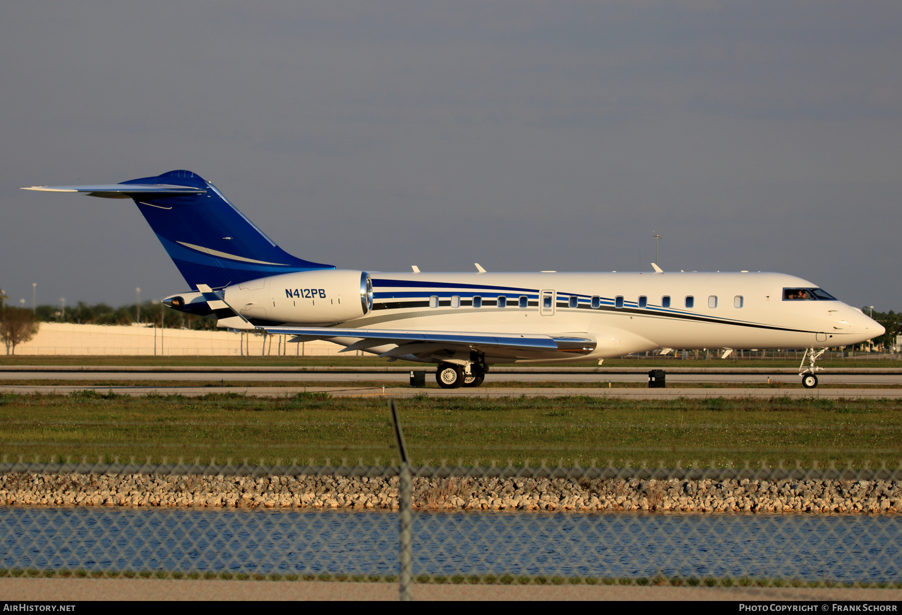 Aircraft Photo of N412PB | Bombardier Global 5000 (BD-700-1A11) | AirHistory.net #569547