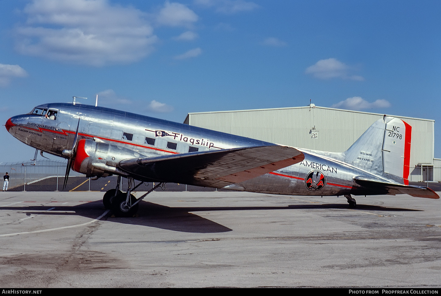 Aircraft Photo of N21798 / NC21798 | Douglas DC-3-227A | American Airlines | AirHistory.net #569618