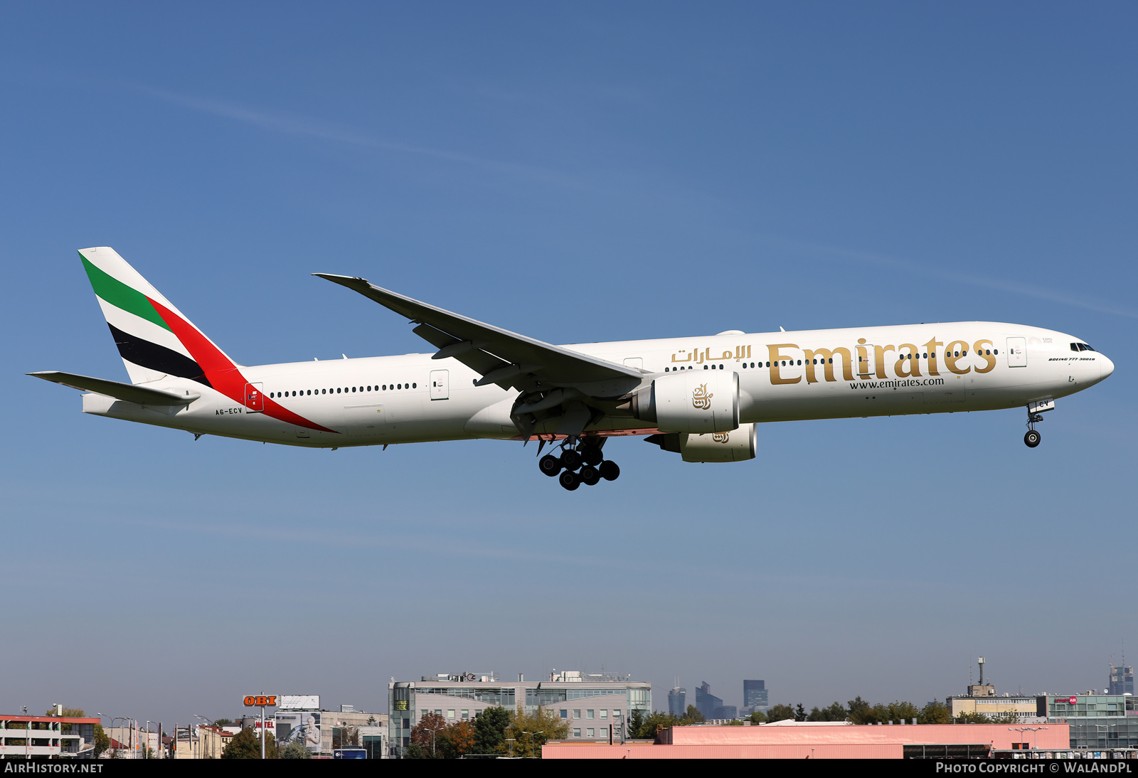 Aircraft Photo of A6-ECV | Boeing 777-31H/ER | Emirates | AirHistory.net #569664