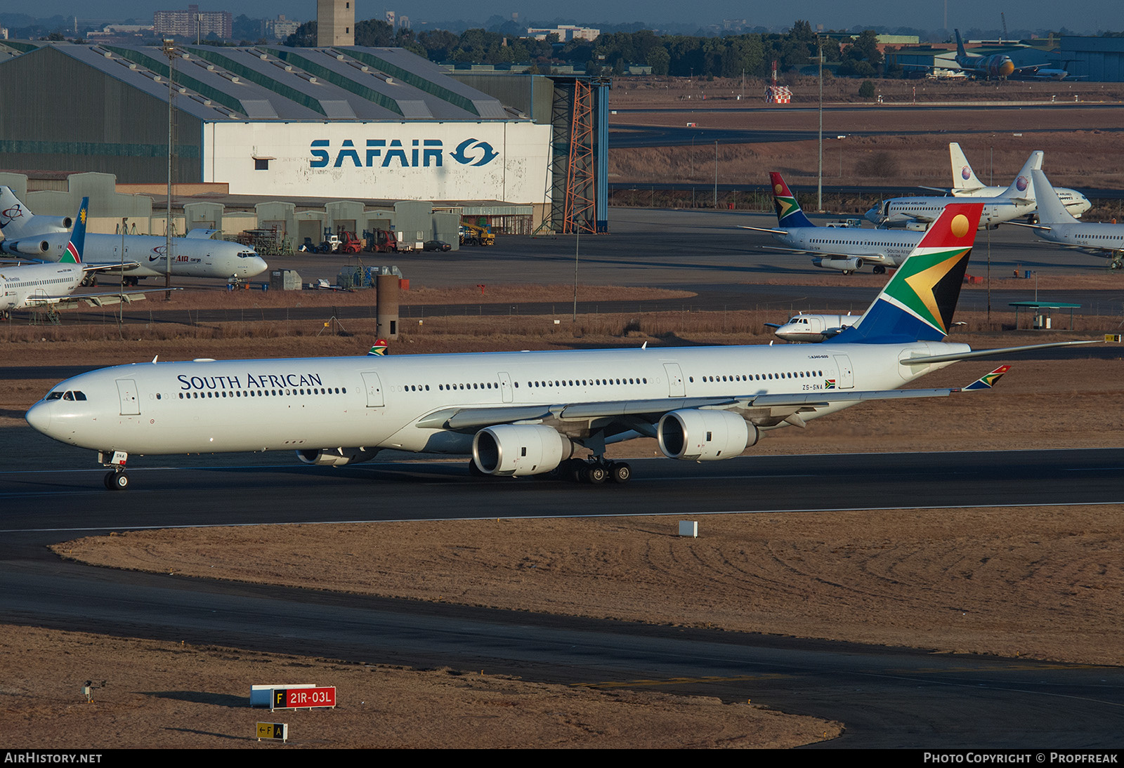 Aircraft Photo of ZS-SNA | Airbus A340-642 | South African Airways | AirHistory.net #569668